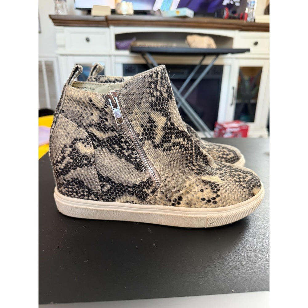 Madden Girl Snake Print Heeled Bootie in 6.5
